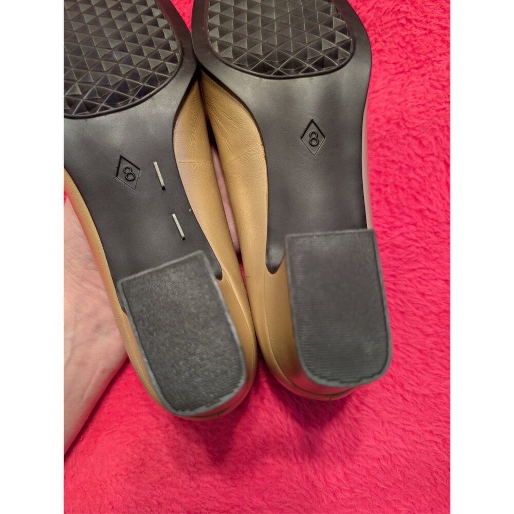 Aerosoles Pump Plaza Gold Leather Heels Women’s Size 8B Low Block Heel Comfort - Picture 9 of 9